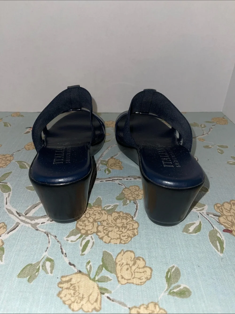 NWOT Italian Shoemakers Navy Patent & Matte High Heeled Slip-on Sandals